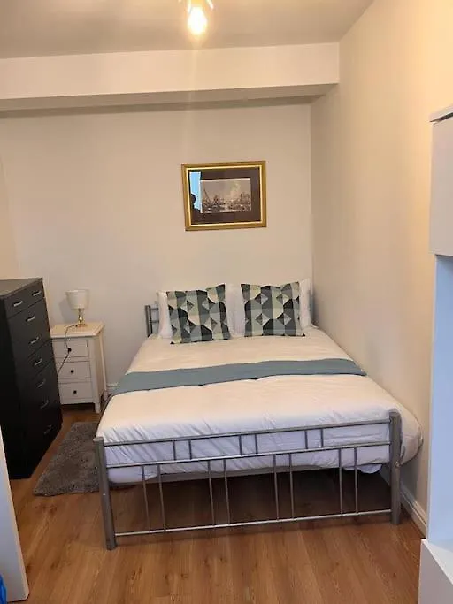 2 Bed Flat In Canning Town London United Kingdom